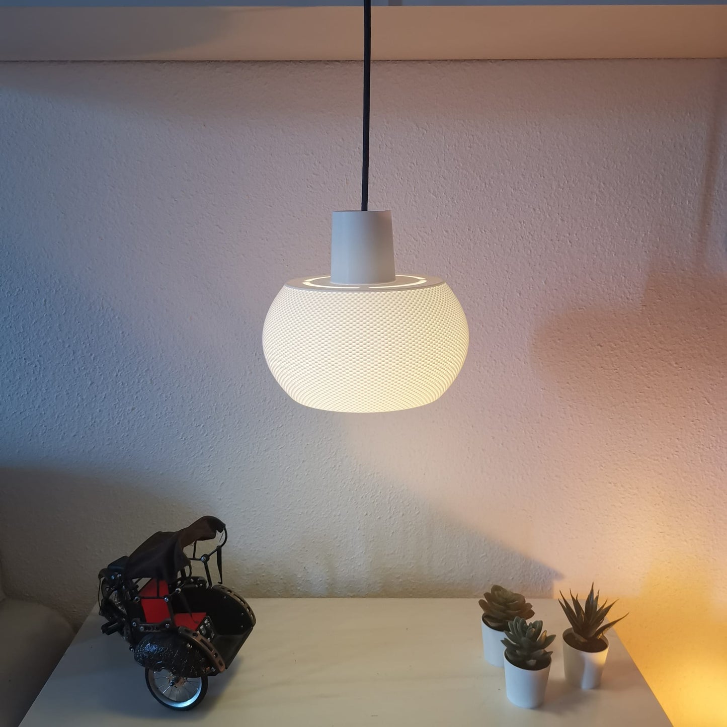 LumaSphere Pendant Lamp